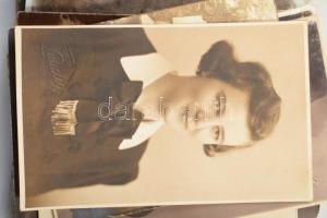 Vegyes fotó tétel (portrék, csoportképek, tájképek, stb.), főként 1945 előttiek, változó méretben és...