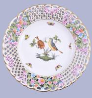 Herendi Rothschild mintás kínáló. Pereménél áttört és virágos mintával, jelzett, egy minimális mázhibával, d: 24 cm