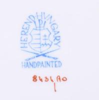 Herendi Rothschild mintás kínáló. Pereménél áttört és virágos mintával, jelzett, egy minimális mázhi...