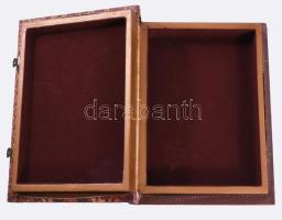 Könyv alakú díszdoboz, 22x16 cm