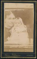cca 1880 Anya gyermekével, vizitkártya Knocz Kálmán körmendi műterméből, 11x6,5 cm (Ritka!)