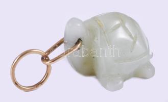 Jáde medál arany (Au) szerelékkel, 14k, jelzett, h: 4 cm