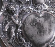 Neobarokk kézi tükör és ruhakefe. Ezüst (Ag) borítással, hátoldalon plasztikus puttó díszítéssel. 26...