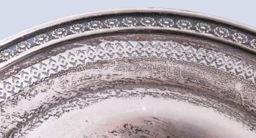 Áttört ezüst tálca. Sterling 925-ös, jelzett d: 23,5 cm 199 g