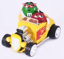 M&amp;M's Rebel Without A Clue cukorkaadagoló, 27x17 cm