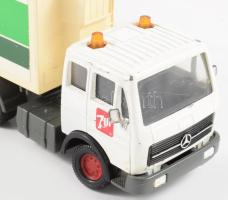 1973 Matchbox 7UP trailer, h: 27 cm