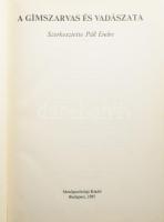 Páll Endre (szerk.): A gímszarvas és vadászata. Bp., 1985, Mezőgazdasági, 214 p. Fekete-fehér fotókk...