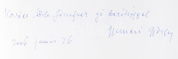 Gyimesi György: Európai vadászmezőkön. A szerző, Gyimesi György (1935-) orvos, vadászíró, politikus által DEDIKÁLT példány! Számozott (116/150.), a szerző által ALÁÍRT példány. A szerző beragasztott, színes fotójával. [Pusztazámor, 2005], Dénes Natur Műhely, 4+306 p. Fekete-fehér fotókkal illusztrált. Kiadói aranyozott egészműbőr-kötés, jó állapotban.