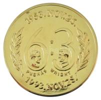 1993. "6:3 - Puskás-Wright" aranyozott fém emlékérem, díszdobozban T:PP Hungary 1993. "6:3 - Puskás-Wright" gilt metal commemorative medal, in decorative case T:PP