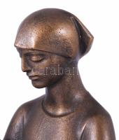 Palotai Gyula (1911-1977): Anya gyermekeivel. Bronzírozott epoxi szobor, jelzett, Képcsarnok címkéve...