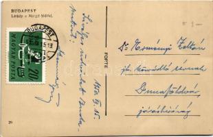 1950 Budapest, látkép a Margit híddal, autóbusz, villamos, teherautó. photo (gyűrődések / creases)