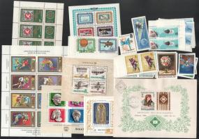 1967-1972 Magyar sorok és blokkok + Bélyegnap FDC