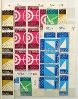 Érintetlen hagyaték, főleg külföldi bélyegek sok némettel 2 db közepes berakóban közte sok Deutsches...