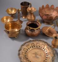 Doboznyi réz/bronz dísztárgy, érdekes darabokkal