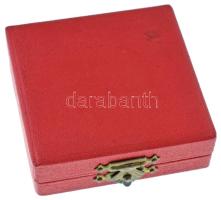 1960-1980 k. "Kiváló Népi Ellenőr" műgyantás, aranyozott kitüntető jelvény, miniatűrrel, e...