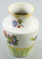 Herendi Viktória mintás váza, jelzett, kézzel festett, m: 15,5 cm