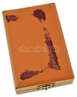 1981. "100 éves a Vöröskereszt" műgyantás bronz kitüntetés, mellszalagon, eredeti díszdobo...