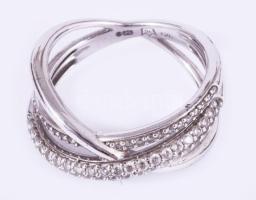 Designer ezüst (Ag) gyűrű, cirkóniával, m:62, jelzett, bruttó 6,3g