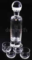 Ólomkristály italos palack dugóval, 4 pohárral, palack márkázott, poharak swissair márkával, m: 5,5-31 cm