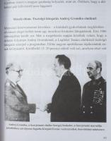 Kárpáti Ferenc: Puskalövés nélkül... Bp.,[2011], Duna International. Gazdag képanyaggal illusztrált....