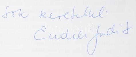 Endrei Judit: Kemény üzenetek. Beszélgetések Kemény Dénessel, a magyar vízilabda válogatott szövetsé...