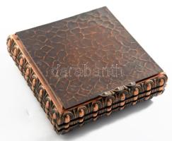 Iparművész díszdoboz, fa betéttel, 18x16 cm