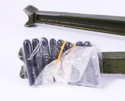 Szovjet löveg, mechanikus, mozgatható fém makett, játék. ca 1980 Állítható cső, lövedéket lő ki. 50 ...