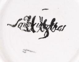 Antik Sarreguemines csésze alátéttel, jelzett, kopással, repedéssel, d: 12 cm