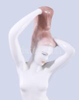 Aquincum fésülködő akt, jelzett, hibátlan, m: 26 cm