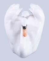 Zsolnay hattyú. Terv: Sinkó András. Jelzett, hibátlan, 15x9 cm