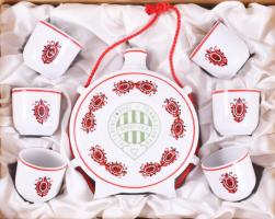 Hollóházi Ferencváros címeres palackkal italos szett, dobozában.