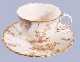 Sarreguemines "Louis XV" csésze alátéttel, jelzett, sérült, d: 14 cm