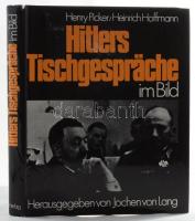 Henry Picker - Heinrich Hoffmann: Hitlers Tischgespräche im Bild. Szerk.: Jochen von Lang. München-Berlin, 1980, F. A. Herbig. Fekete-fehér fotókkal gazdagon illusztrálva. Német nyelven. Kiadói egészvászon-kötés, minimálisan sérült kiadói papír védőborítóban.