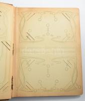 Szecessziós képeslap album, kopott állapotban, tartalom nélkül, kissé sérült kötéssel, szakadt elülső szennylappal, 29x25 cm.