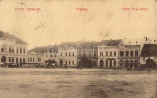 Fogaras Franz Joseph square with the shop of Ignác Jaros (EK)