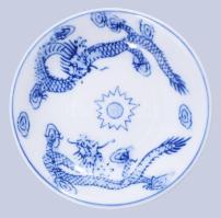 Állatfej díszítéssel jelzett kínai csésze alátéttel, hibátlan, d: 11 cm