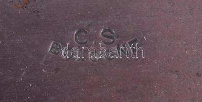 Szarunyelű szervírozó készlet, 12 db nagy kés, 12 db kis kés, csontfogó