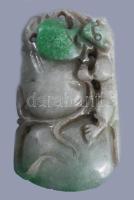 cca 1900 Kínai faragott jáde amulett, h: 6 cm
