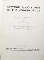 [Modern színházi díszlettervezést bemutató képes könyv] Theodore Komisarjevsky, Lee Simonson: Settin...