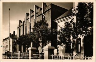 Reykjavík, national theatre, library. Baldvin Pálsson