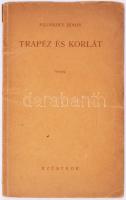 Pilinszky János: Trapéz és korlát. Versek. (Bp., 1946.) Ezüstkor (Stephaneum ny.) 39p. Dedikált első kiadás! A szerző rendkívül ritka, első verseskötete. A háború utáni mostoha körülmények között családi segítséggel, mindössze 200 példányban jelent meg. Az előzéklapon autográf ajánlással, "Pieta - Ha öröklétre születtünk, miért halunk meg hiába."A címlapon dedikálással, az egyik versnél autográf javítással. Kiadói papírborítóval.