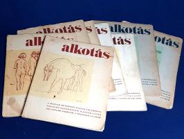 [Folyóirat] Alkotás. A Magyar Művészeti Tanács folyóirata. Megjelenik havonta egyszer. Felelős szerkesztő: Kassák Lajos. I. évfolyam, 1-12. szám, II. évfolyam, 1-4. szám. (1947. január - 1948. április) [Teljes, a folyóiratnak összesen ez a tizenhat száma jelent meg.] Budapest. 1947-1948. Athenaeum Irodalmi és Nyomdai Rt. - Független-nyomda. A lapszámok terjedelme az első fél évben 56 p., később 42 és 68 p. között változik. Kassák Lajos főszerkesztésével 1947-1948 során tizenhat számot ért meg a koalíciós idők legnívósabb művészeti folyóirata, az Alkotás. A korábbi évtizedekben is már számos lapot alapító, öntörvényű, autonóm alkotó, Kassák Lajos modernista építészeket, festőket, írókat vett maga mellé. Gazdagon illusztrált művészeti folyóiratában művészeti írások, képző- és színművészeti, építészeti és urbanisztikai esszék váltakoztak az irodalmi anyaggal. A Borbíró Virgil építészt, Kárpáti Aurél esszéírót, Hevesy Iván fényképészt, Bárdos Artúr dramaturgot, Déry Tibor, Tamási Áron írókat maguk között tudó szerkesztőség törekvéseiről így ír Kassák Lajos így ír az első számban: "Emlékezünk és az értelem fényénél keressük az utat, amely a tökéletesség birodalma felé vezet. Kötelességek nélkül élünk, de azt mondhatnók, felszabadíthatatlan rabszolgái vagyunk hivatásunknak. Emberek, akiket az alkotó szenvedély tart megszállva, nem a legkisebb ellenállás irányában haladunk, hanem mindenáron át akarjuk törni a falakat, amik mögött, úgy hisszük, meglelhetjük a titkok kulcsát. Nem szakadhatunk el a múlttól s nem térhetünk ki a feladat elől, hogy hírt adjunk a jövőről. Ellentmondók vagyunk, de önmagunknak is ellentmondunk, ha arról van szó, hogy felfedjük a való igazságot. Társadalmi lények vagyunk, magától értetődik, hogy elsősorban társadalmi visszásságainkat érzékeljük. Vigyáznunk kell, hogy ne merüljünk el a múlt siratásában, és ne hódoljunk be a jövő káprázatainak. [. . .] Végzetes bűn lenne bírói ítéletet hozni élő művészetünk irányzatai ellen. Legyünk meggyőződve felőle, hogy minden igazi művész a maga módján valóság gyökeréig akar leásni, és az egyértelmű igazságot szeretné kimondani. Tudva ezt, lapunknak nem kívánunk körülhatárolt irányzatot, vagy szűkebb értelemben vett csoportjelleget adni. Mindazokat szívesen látjuk, akik hivatottak az alkotásra, az igazság, a béke és a szociális fejlődés nevében kívánnak szólni. Nem vetítünk előre kötött programot, de megteszünk mindent annak érdekében, hogy hangsúlyozzuk a szellem jelentőségét, és tehetségünkkel hozzájáruljunk korunk arculatának kialakításához". A Kassák Lajos bevezetésében jelentkező és a folyóirat írásaiban szintén tetten érhető művészeti autonómia iránti igény és a lapot végig jellemző igazságkeresési indulat a fordulat évétől, 1948-tól lehetetlenné vált, ahogyan a terjeszkedő és uralomra jutó kommunista hatalom a sztálinista esztétika és a szocialista realizmus jegyében minden modernista törekvést gátolt, gáncsolt és ellehetetlenített. Az első szám programadó írásának jóformán minden mondata élesen ellenkezik az elkövetkező évek művészeti sematizmusának leegyszerűsítő elveivel. Folyóiratunk valamennyi lapszáma dupla lapszám, a számok két-két oldala színesen nyomott. Gyűjteményünkből összesen két, színes illusztrációt tartalmazó levél hiányzik, valamint az I/11-12. és a II/3-4. lapszám fűzése meglazult. Fűzve, illusztrált, enyhén sérült kiadói borítókban.