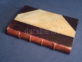 Byron, George Gordon:  Childe Harold zarándokútja. Verses regény négy énekben Lord Byrontól. Fordította s jegyzetekkel ellátta Torkos László. Budapest, 1914. Lampel R. - Wodianer F. és Fiai Rt. (Franklin-Társulat ny.) 203 + [1] p. George Byron (1788-1824), a kalandos életű, sokak által bámult angol költő, főrend, szabadságharcos és botrányhős, a napóleoni korszak közhíressége 1809-től kezdődő keleti utazásait követően, 1812-ben adta ki fő művének, az önéletrajzi elemekben bővelkedő "Childe Harold" című verses regényének első két énekét, a mű két befejező éneke 1818-ban jelent meg. Első teljes magyar fordítása 1857-ben látott napvilágot, Bickerstedt Johanka átültetésében. Az új változat készítője, Torkos László így indokolja fordítását: "Byron e híres művéhez múlhatatlan költői értékén kívül jelenleg kétszeres aktualitás fűződik, amennyiben legközelebb volt száz éve, hogy két első éneke megjelent, s nagy részében a jelen politikai érdek előterében álló Balkán-országokról és népekről van szó". A címlapon régi tulajdonosi bejegyzés. Aranyozott gerincű, álbordás korabeli félbőr kötésben. Jó példány.