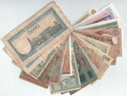 Vegyes 20db-os külföldi bankjegytétel, közte: Szudán, Irak, Pakisztán, Ausztria, Franciaország, Romá...