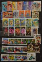 Kanada 1897-2004, Ausztrália 1913-2007 és néhány New Foundland 1880-1947 bélyeg 10 lapos közepes ber...