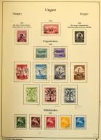 Főleg bélyegzett magyar gyűjtemény az 1858-2000 közötti időszakból 7 db albumban, néhol berakólapoko...