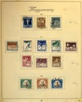 Főleg bélyegzett magyar gyűjtemény az 1858-2000 közötti időszakból 7 db albumban, néhol berakólapoko...