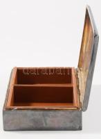 Ezüst (Ag) szivaros doboz fa betéttel. Jelzett, dianás jelzéssel, Br 258 g 13x10 cm