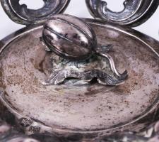 Antik ezüst (Ag) áttört dísztál, plasztikus dinnye díszítéssel. Jelzett 13 latos finomságjel, 1856 A...