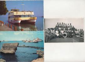 HAJÓ - 33 db RÉGI és MODERN motívum képeslap néhány fotóval vegyes minőségben / BOAT - 33 pre-1945 a...